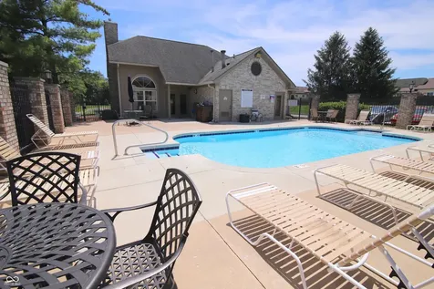 7484 Courtyard Way Fishers IN 46038