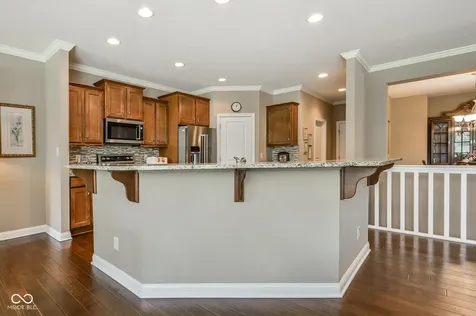 15124 Kampen Circle Carmel IN 46033
