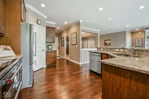 15124 Kampen Circle Carmel IN 46033