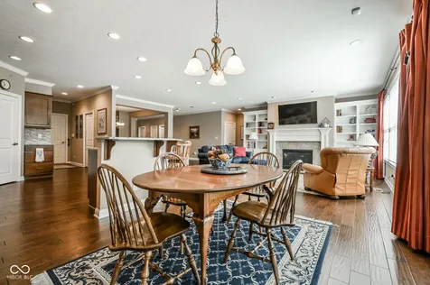15124 Kampen Circle Carmel IN 46033
