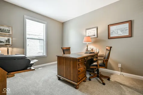15124 Kampen Circle Carmel IN 46033
