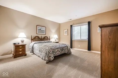 15124 Kampen Circle Carmel IN 46033