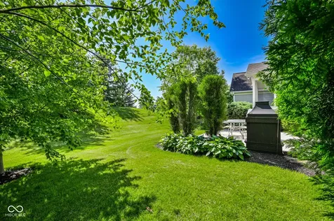 15124 Kampen Circle Carmel IN 46033