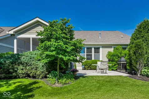 15124 Kampen Circle Carmel IN 46033