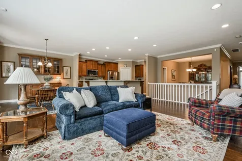 15124 Kampen Circle Carmel IN 46033