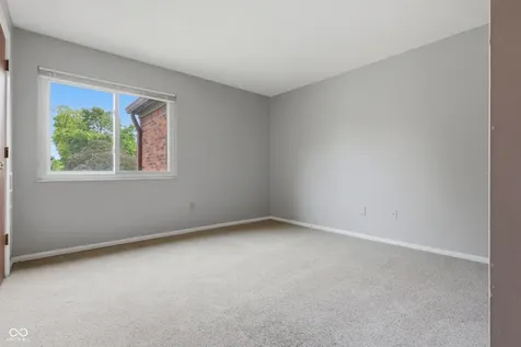 7210 Village Parkway Drive Indianapolis IN 46254