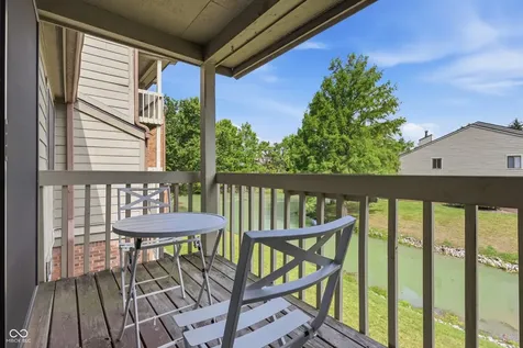 7210 Village Parkway Drive Indianapolis IN 46254