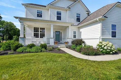 2752 Flowing Creek Place Westfield IN 46074