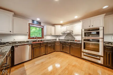 10 Stratford Way Danville IN 46122