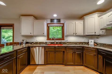 10 Stratford Way Danville IN 46122