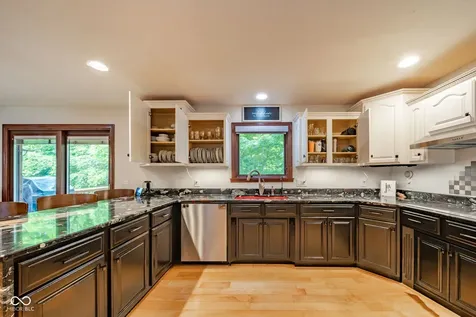 10 Stratford Way Danville IN 46122
