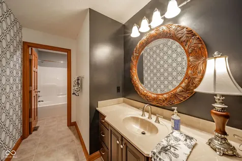 10 Stratford Way Danville IN 46122