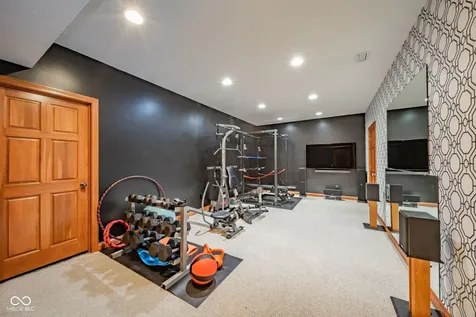 10 Stratford Way Danville IN 46122