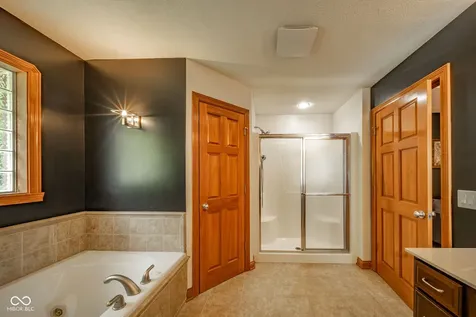 10 Stratford Way Danville IN 46122