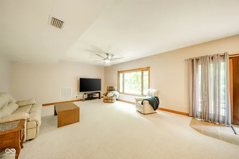 10 Stratford Way Danville IN 46122