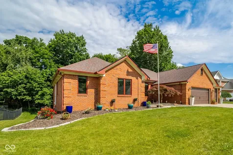 10 Stratford Way Danville IN 46122