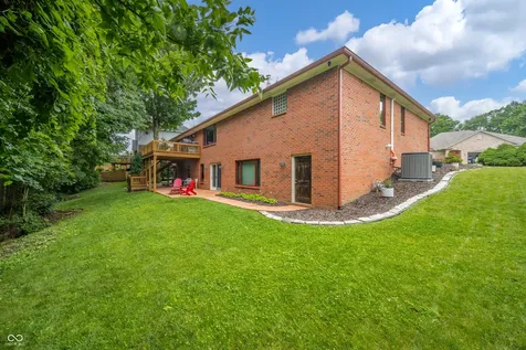 10 Stratford Way Danville IN 46122