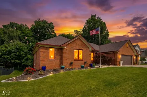 10 Stratford Way Danville IN 46122
