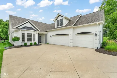 15268 Kampen Circle Carmel IN 46033