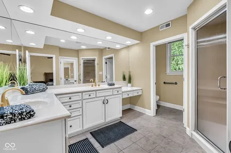 15268 Kampen Circle Carmel IN 46033
