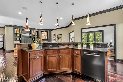 15268 Kampen Circle Carmel IN 46033