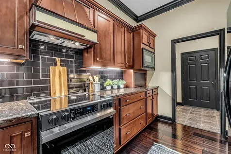 15268 Kampen Circle Carmel IN 46033
