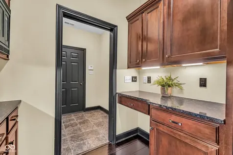 15268 Kampen Circle Carmel IN 46033
