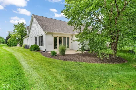 15268 Kampen Circle Carmel IN 46033