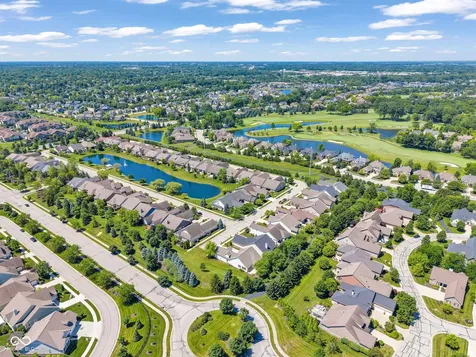 15268 Kampen Circle Carmel IN 46033