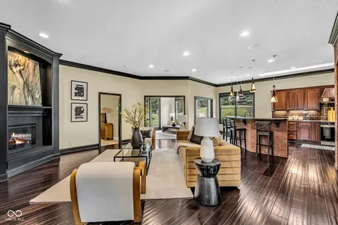 15268 Kampen Circle Carmel IN 46033