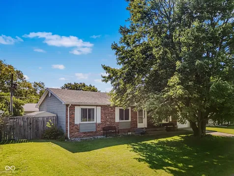 1921 Lockerbie Drive Columbus IN 47203