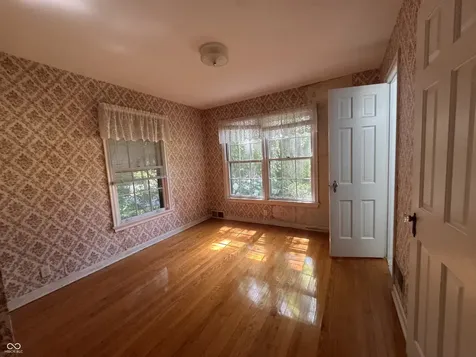 5924 Allisonville Indianapolis IN 46220