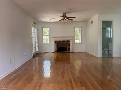 5924 Allisonville Indianapolis IN 46220
