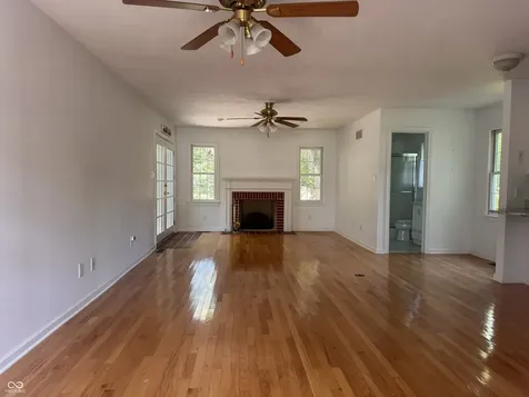 5924 Allisonville Indianapolis IN 46220