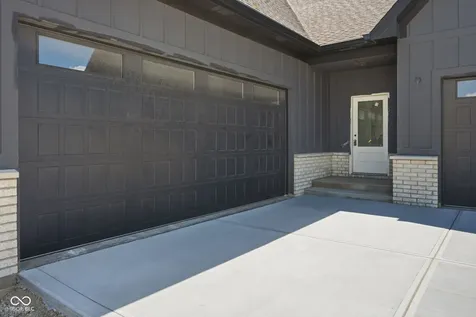 2786 S Kings Way New Palestine IN 46163