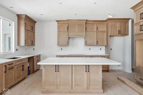 2786 S Kings Way New Palestine IN 46163