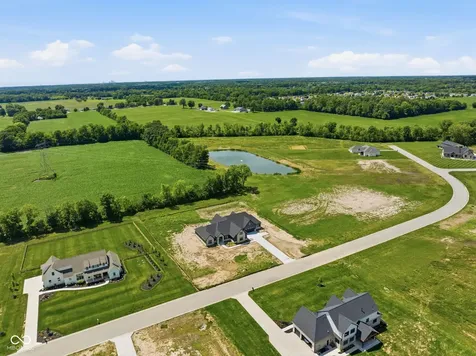 2786 S Kings Way New Palestine IN 46163
