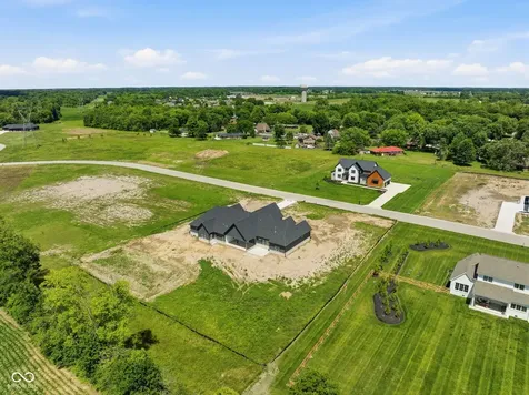 2786 S Kings Way New Palestine IN 46163