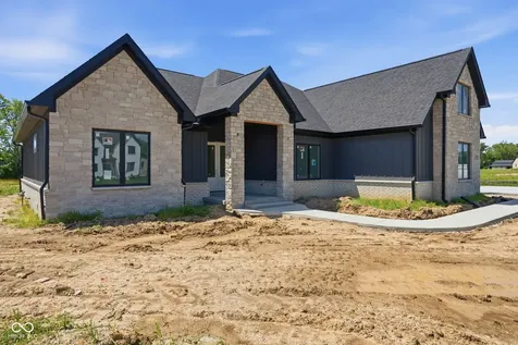 2786 S Kings Way New Palestine IN 46163