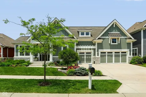 1674 Avondale Drive Westfield IN 46074