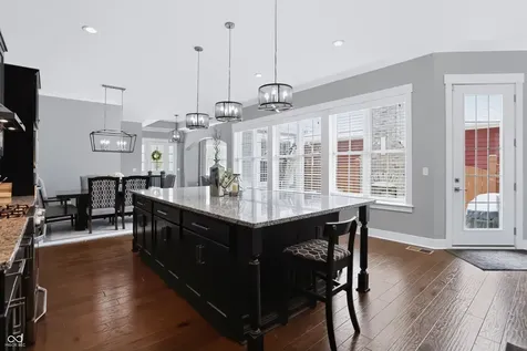 1674 Avondale Drive Westfield IN 46074
