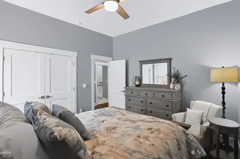 1674 Avondale Drive Westfield IN 46074