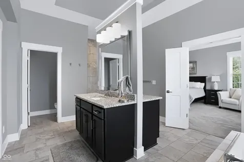 1674 Avondale Drive Westfield IN 46074
