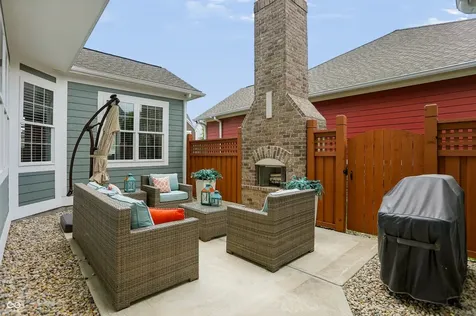 1674 Avondale Drive Westfield IN 46074