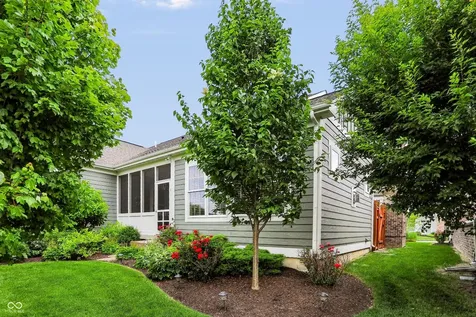 1674 Avondale Drive Westfield IN 46074
