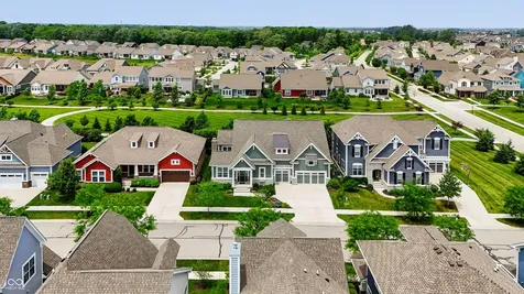 1674 Avondale Drive Westfield IN 46074
