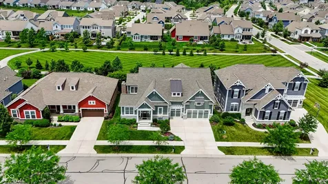 1674 Avondale Drive Westfield IN 46074