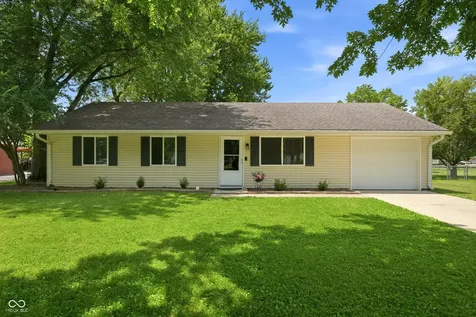 1254 Cherryfield Lane Greenwood IN 46142