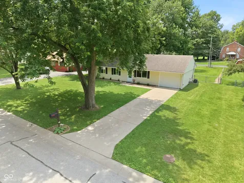 1254 Cherryfield Lane Greenwood IN 46142