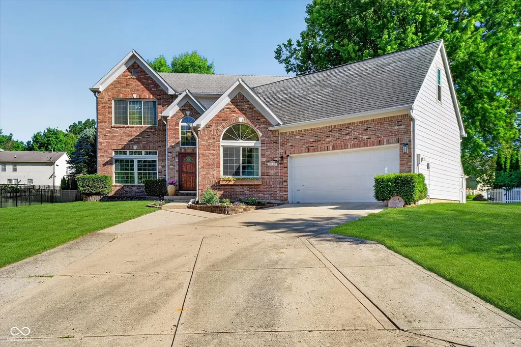 6758 Loretta Court Avon IN 46123